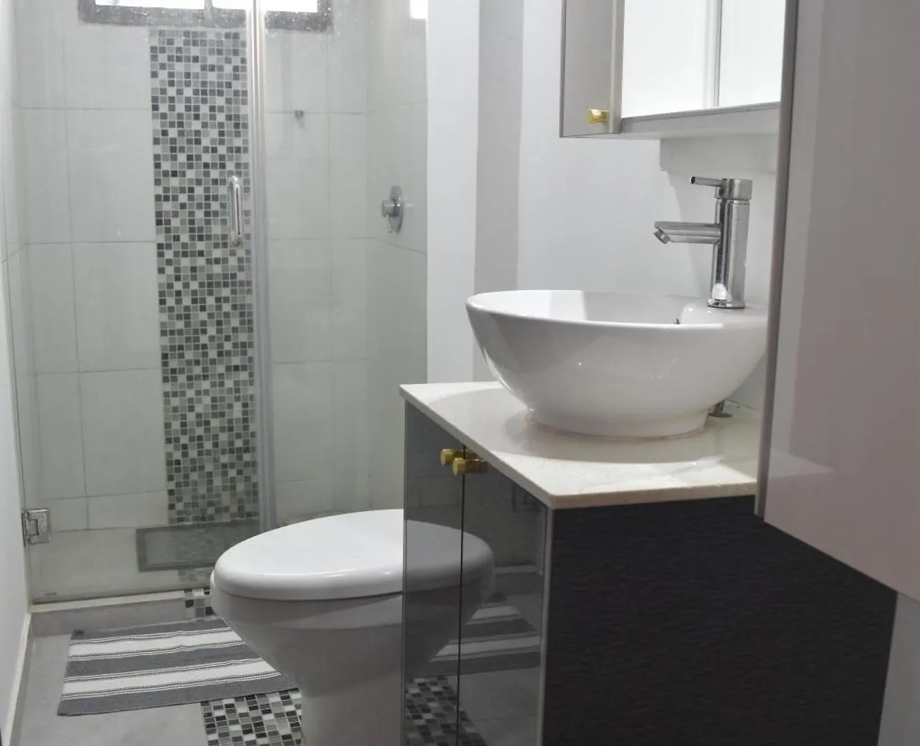 Eco-Chic Suite In Kennedy, Guayaquil Apartment