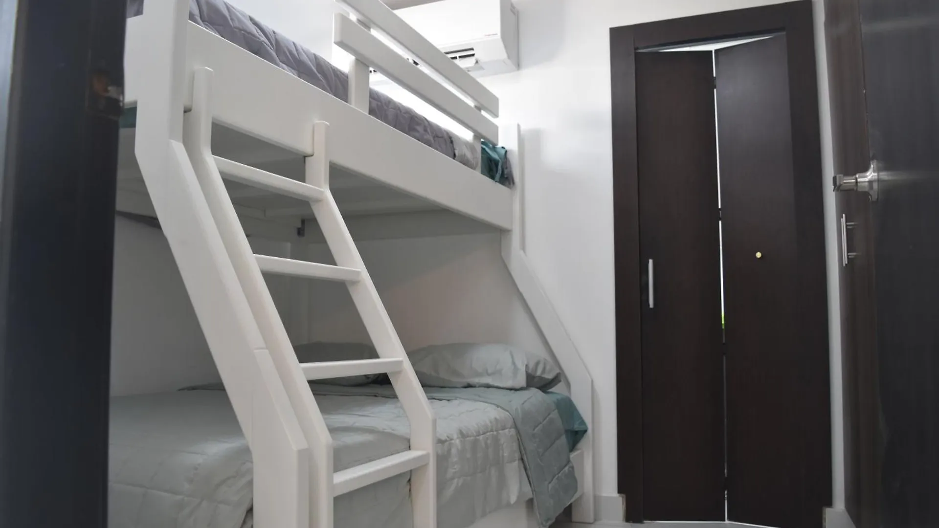 Eco-Chic Suite In Kennedy, Guayaquil 0*,  Ecuador
